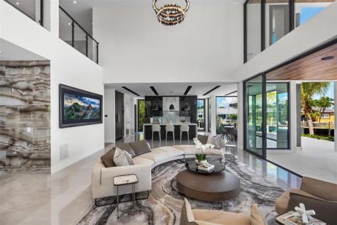 1555 SE 14th Court Deerfield Beach FL 33441
