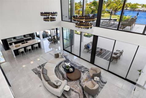 1555 SE 14th Court Deerfield Beach FL 33441