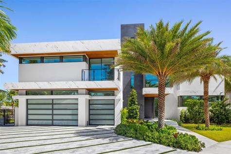 1555 SE 14th Court Deerfield Beach FL 33441