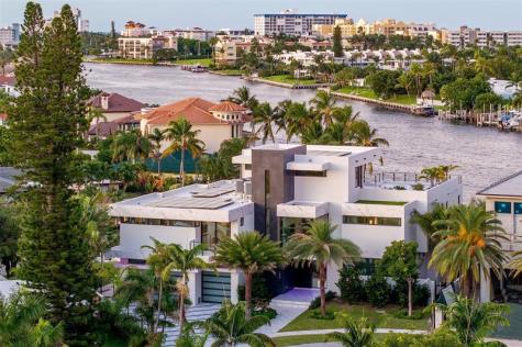 1555 SE 14th Court Deerfield Beach FL 33441