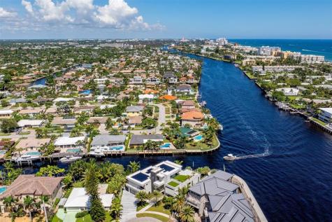 1555 SE 14th Court Deerfield Beach FL 33441