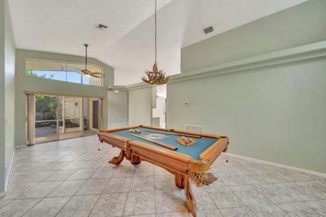 5708 NW 47th Court Coral Springs FL 33067
