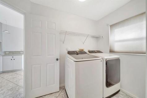 5708 NW 47th Court Coral Springs FL 33067