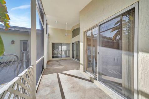5708 NW 47th Court Coral Springs FL 33067