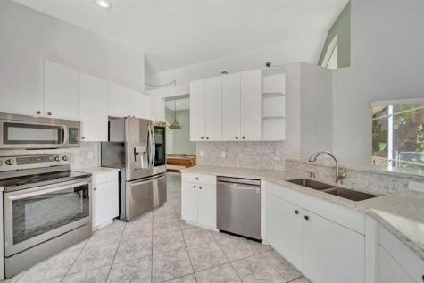 5708 NW 47th Court Coral Springs FL 33067