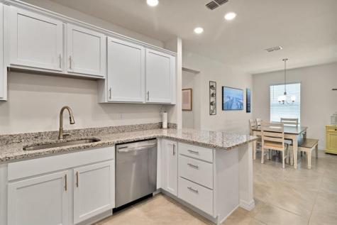 6035 Red Maple Manor Vero Beach FL 32966