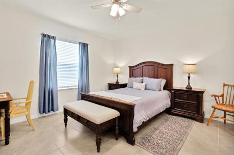 6035 Red Maple Manor Vero Beach FL 32966