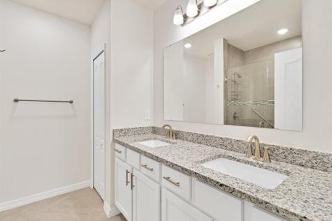 6035 Red Maple Manor Vero Beach FL 32966