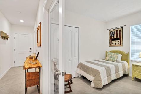 6035 Red Maple Manor Vero Beach FL 32966
