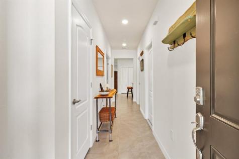 6035 Red Maple Manor Vero Beach FL 32966