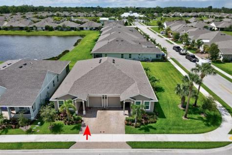 6035 Red Maple Manor Vero Beach FL 32966