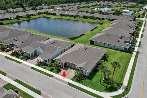 6035 Red Maple Manor Vero Beach FL 32966
