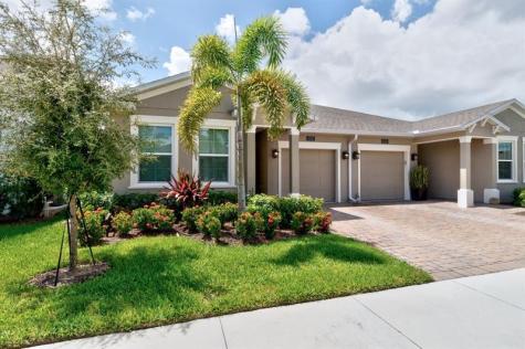 6035 Red Maple Manor Vero Beach FL 32966