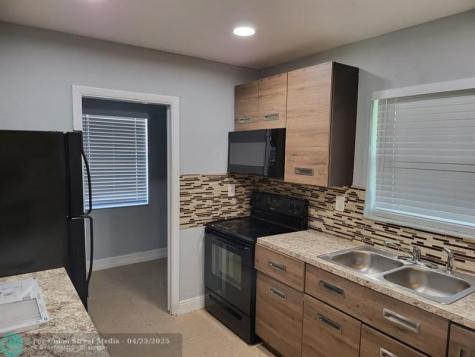1420 NW 3rd Terrace Pompano Beach FL 33060