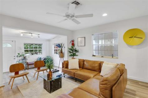421 SW 12th Court Fort Lauderdale FL 33315