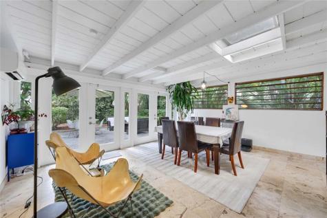 421 SW 12th Court Fort Lauderdale FL 33315