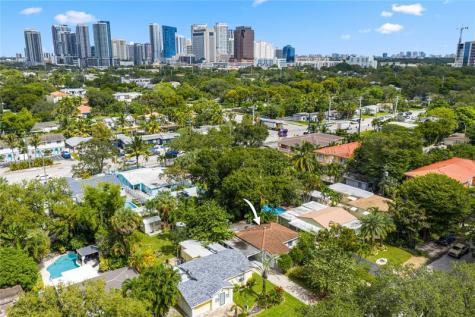 421 SW 12th Court Fort Lauderdale FL 33315
