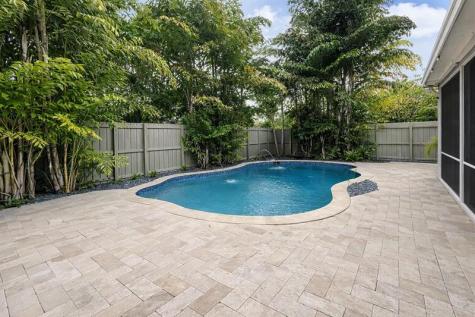 1413 NE 17th Way Fort Lauderdale FL 33304