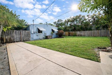 1413 NE 17th Way Fort Lauderdale FL 33304