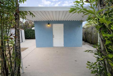 1413 NE 17th Way Fort Lauderdale FL 33304