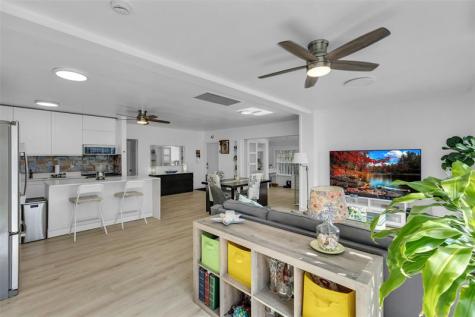 3194 Taft Street Hollywood FL 33021