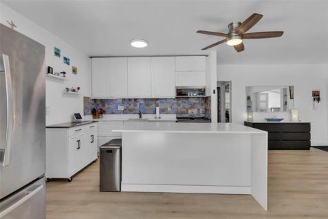 3194 Taft Street Hollywood FL 33021