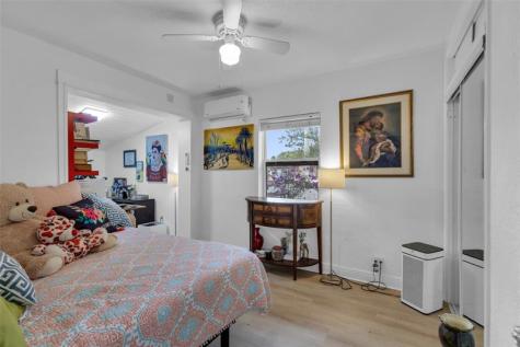 3194 Taft Street Hollywood FL 33021