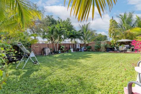 3194 Taft Street Hollywood FL 33021