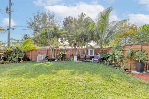 3194 Taft Street Hollywood FL 33021