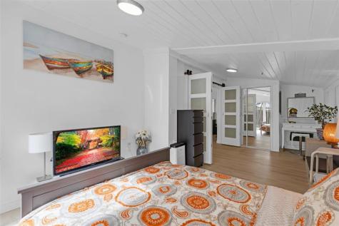 3194 Taft Street Hollywood FL 33021