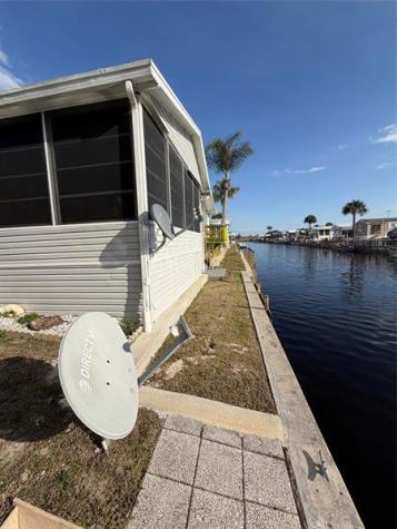 42 Turtle Road Okeechobee FL 34974