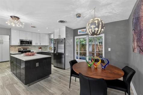 1499 NE 39th Street Oakland Park FL 33334