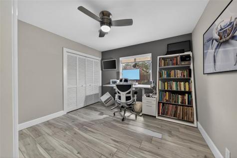 1499 NE 39th Street Oakland Park FL 33334