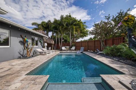 1499 NE 39th Street Oakland Park FL 33334