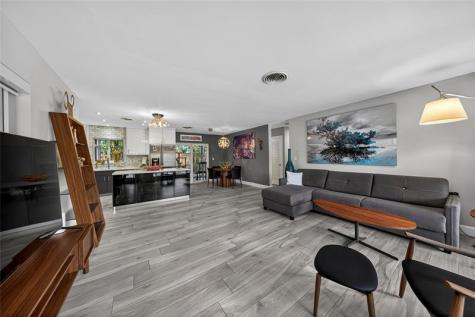 1499 NE 39th Street Oakland Park FL 33334