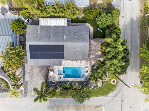 1499 NE 39th Street Oakland Park FL 33334