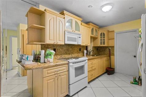 1411 NW 51st Avenue Lauderhill FL 33313