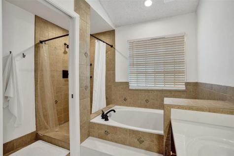 10108 NW 4th Street Plantation FL 33324