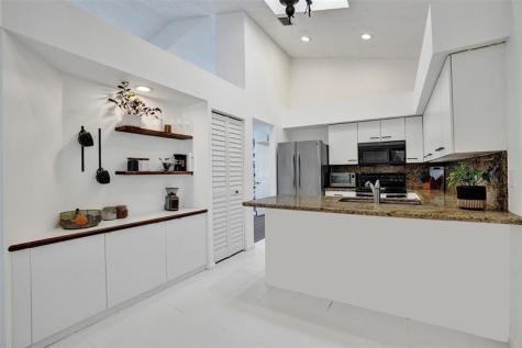 10108 NW 4th Street Plantation FL 33324