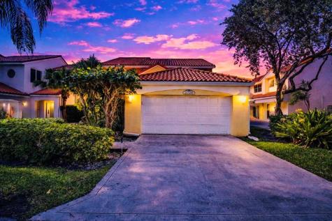 3130 N 38th Avenue Hollywood FL 33021