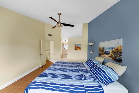 3130 N 38th Avenue Hollywood FL 33021