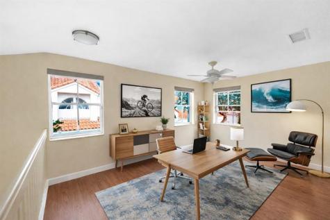 3130 N 38th Avenue Hollywood FL 33021
