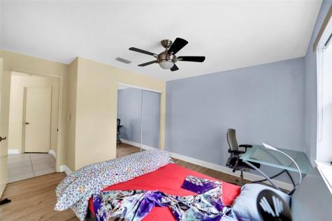 3130 N 38th Avenue Hollywood FL 33021