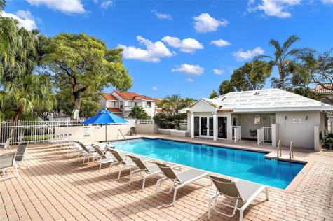 3130 N 38th Avenue Hollywood FL 33021