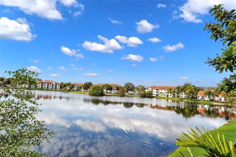 3130 N 38th Avenue Hollywood FL 33021