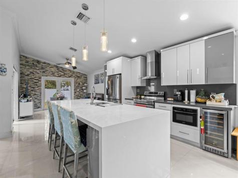 Pembroke Pines FL 33029