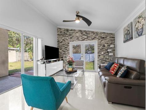 Pembroke Pines FL 33029