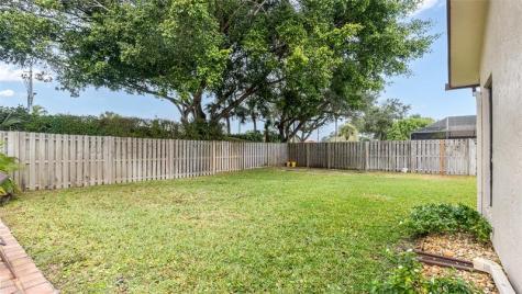 18337 104TH Terrace S Boca Raton FL 33498