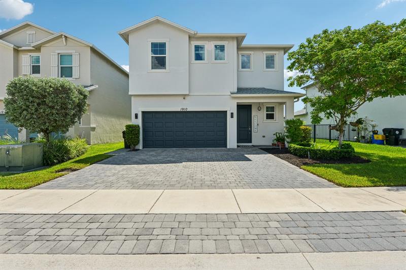 1910 Harding Street Lake Worth Beach FL 33460