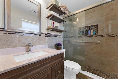 4920 NW 55th Street Tamarac FL 33319